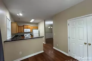 21404 Aftonshire Dr, Cornelius, NC 28031 - Photo 4