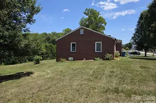 744 Pleasant Hill Rd, Lenoir, NC 28645 - Photo 2