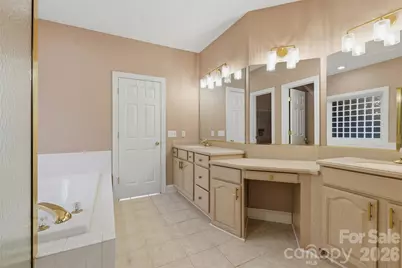1064 Baker Barn Road, Hickory, NC 28602 - Photo 16