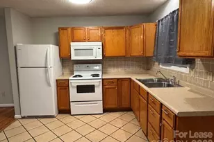 411 Ludwick Ave, Salisbury, NC 28146 - Photo 2