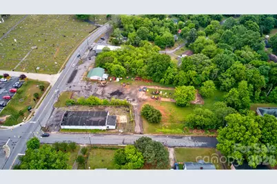 225 E D Street, Newton, NC 28658 - Photo 20