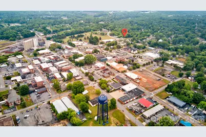 225 E D Street, Newton, NC 28658 - Photo 10