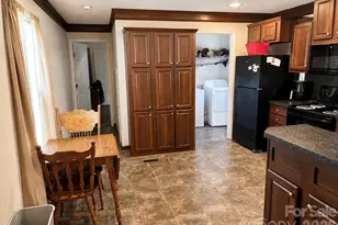 81 Frye Hts Ln, Taylorsville, NC 28681 - Photo 6