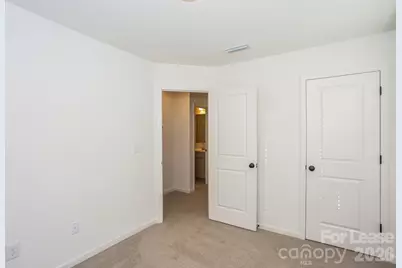 11828 Avocet Street, Charlotte, NC 28215 - Photo 10