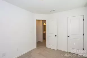 11828 Avocet St, Charlotte, NC 28215 - Photo 10