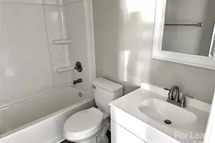 920 Holt St, Lexington, NC 27292 - Photo 16