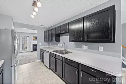 3240 Barons Court Road, Charlotte, NC 28213 - Photo 2