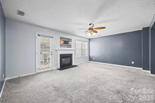 3240 Barons Court Rd, Charlotte, NC 28213 - Photo 10