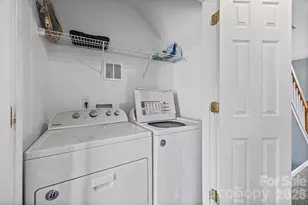 3240 Barons Court Rd, Charlotte, NC 28213 - Photo 28