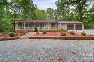 2115 Acorn Ln, Monroe, NC 28112 - Photo 2