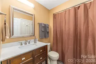 204 Live Oak Ln, Hendersonville, NC 28791 - Photo 10