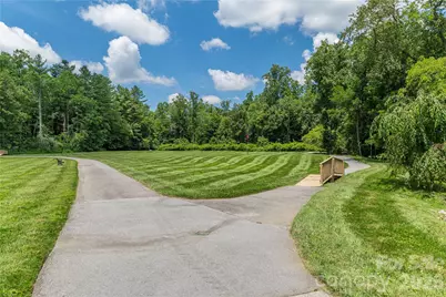 204 Live Oak Lane, Hendersonville, NC 28791 - Photo 22