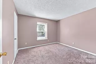 4033 Briarhill Dr, Charlotte, NC 28215 - Photo 30