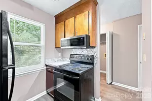 4033 Briarhill Dr, Charlotte, NC 28215 - Photo 26