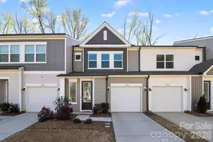 5316 Somerset Hill Ln, Charlotte, NC 28269 - Photo 1