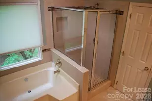 3229 Silver Pond Ct, Charlotte, NC 28210 - Photo 12