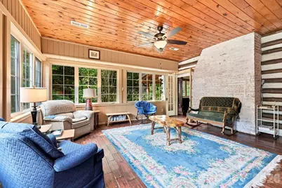 1925 Laurel Park Highway, Hendersonville, NC 28739 - Photo 2