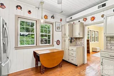 1925 Laurel Park Highway, Hendersonville, NC 28739 - Photo 28