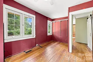1925 Laurel Park Hwy, Hendersonville, NC 28739 - Photo 30
