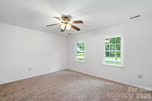 10211 Meadow Hollow Dr, Charlotte, NC 28227 - Photo 26