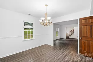 10211 Meadow Hollow Dr, Charlotte, NC 28227 - Photo 6
