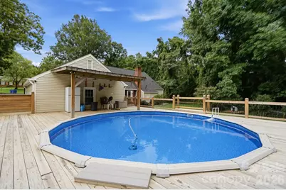 10211 Meadow Hollow Drive, Charlotte, NC 28227 - Photo 34