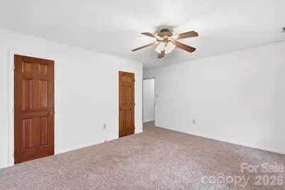 10211 Meadow Hollow Drive, Charlotte, NC 28227 - Photo 30