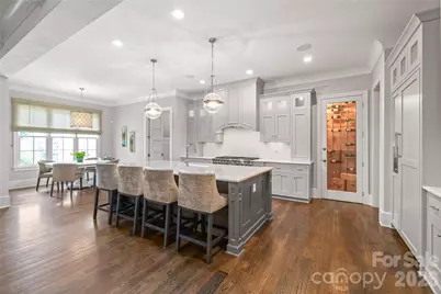 2800 Wintergreen Drive, Charlotte, NC 28211 - Photo 14