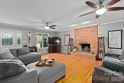 5398 B Reidsville Road, Walkertown, NC 27051 - Photo 6