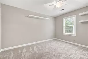 3906 Wandering Ln NE, Hickory, NC 28601 - Photo 28