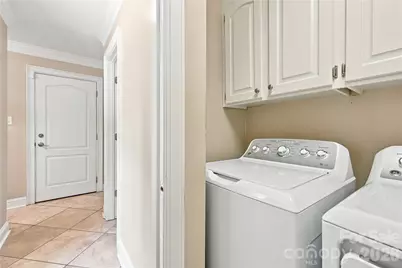 3906 Wandering Lane NE, Hickory, NC 28601 - Photo 22