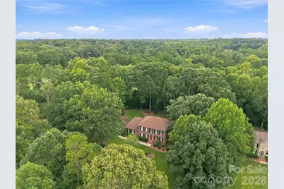3906 Wandering Lane NE, Hickory, NC 28601 - Photo 38