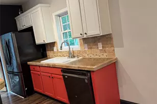 1886 Old Linville Rd, Marion, NC 28752 - Photo 16