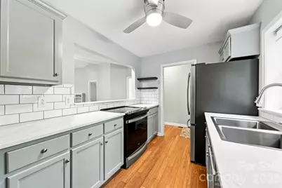419 19th Avenue Court NE, Hickory, NC 28601 - Photo 12