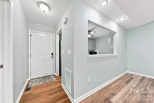 419 19th Ave Ct NE, Hickory, NC 28601 - Photo 8