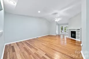 419 19th Ave Ct NE, Hickory, NC 28601 - Photo 4