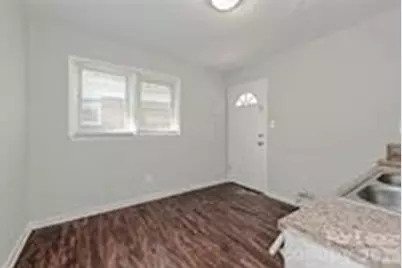 1900 Lasalle Street #2, Charlotte, NC 28216 - Photo 6