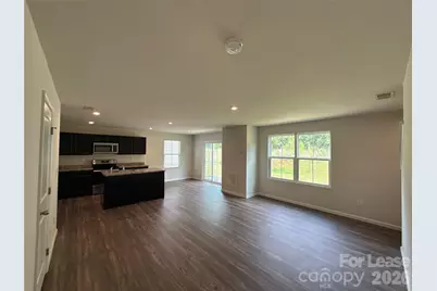 4208 Bowline Drive, Charlotte, NC 28269 - Photo 2