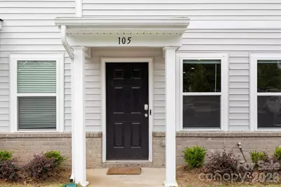 105 Villa Lane, Lincolnton, NC 28092 - Photo 2