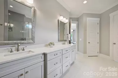 215 Hartford Avenue, Charlotte, NC 28209 - Photo 26