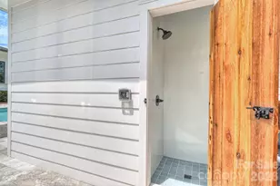 215 Hartford Ave, Charlotte, NC 28209 - Photo 46