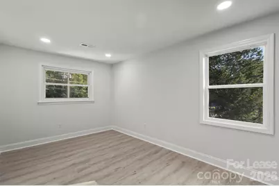 679 Oakridge Farm Highway, Mooresville, NC 28115 - Photo 4