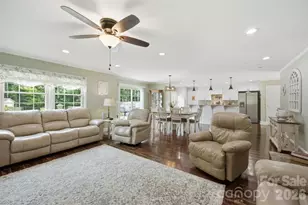 502 Ellenwood Dr, Kings Mountain, NC 28086 - Photo 10