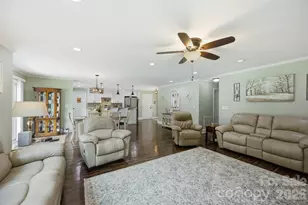 502 Ellenwood Dr, Kings Mountain, NC 28086 - Photo 6