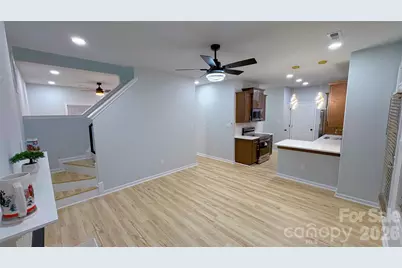 9240 Tiger Lily Lane, Charlotte, NC 28215 - Photo 10