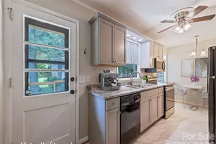 713 Brown Ave, Waynesville, NC 28786 - Photo 14