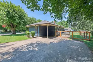 713 Brown Ave, Waynesville, NC 28786 - Photo 6