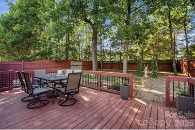 8530 Heron Glen Drive, Charlotte, NC 28269 - Photo 18