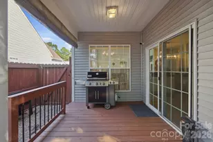 8530 Heron Glen Dr, Charlotte, NC 28269 - Photo 16