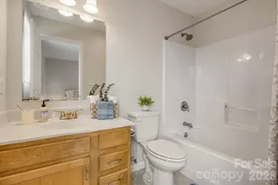 9 Coralberry Dr, Candler, NC 28715 - Photo 6